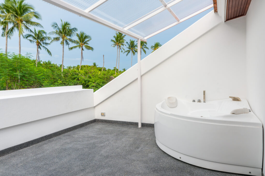 Bathtub villa, Kankaew Desin villa last project